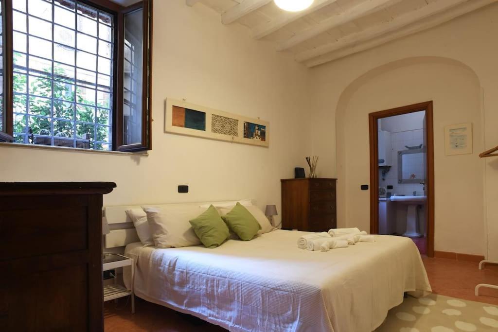 Locanda Cappellari - Campo De' Fiori Řím Exteriér fotografie